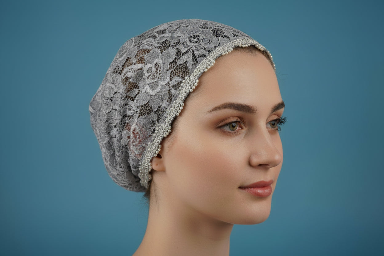 Women's Head/hair coverings.